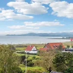 1 Bedroom Pet Friendly In Ebeltoft