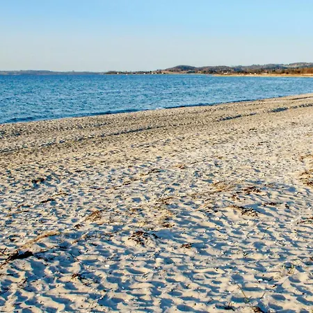 1 Bedroom Pet Friendly In