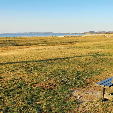 1 Bedroom Pet Friendly In *
