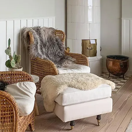 1 Bedroom Pet Friendly In