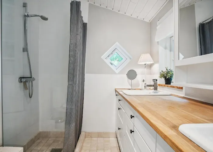 Сasa de vacaciones 1 Bedroom Pet Friendly In